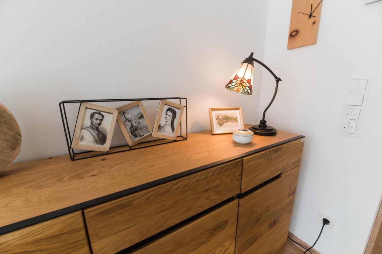Ferienwohnung Bergsonne Mit Sonnenbalkon Und Tiefgaragen Parkplatz บาดอิสชิล ภายนอก รูปภาพ